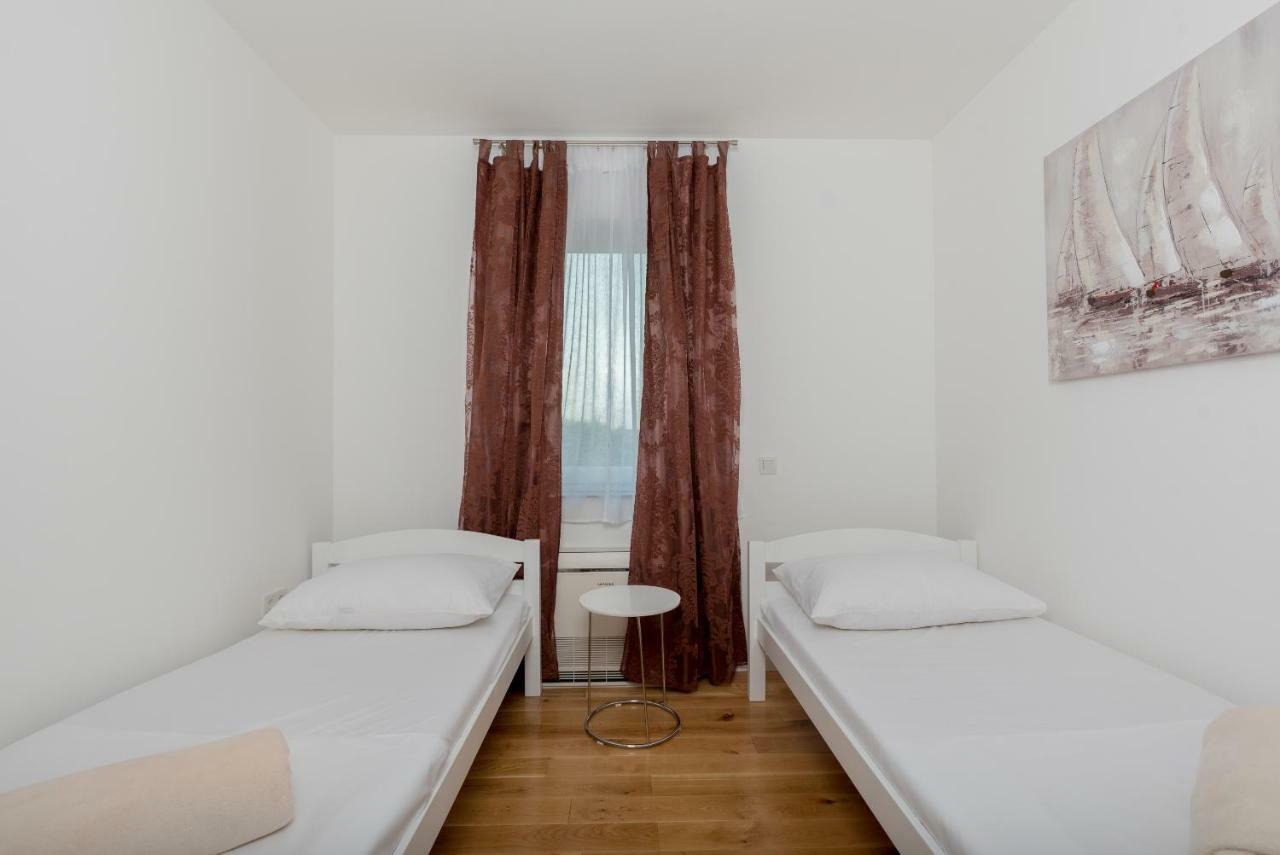 Villa Anja 1St Floor Peroj Extérieur photo