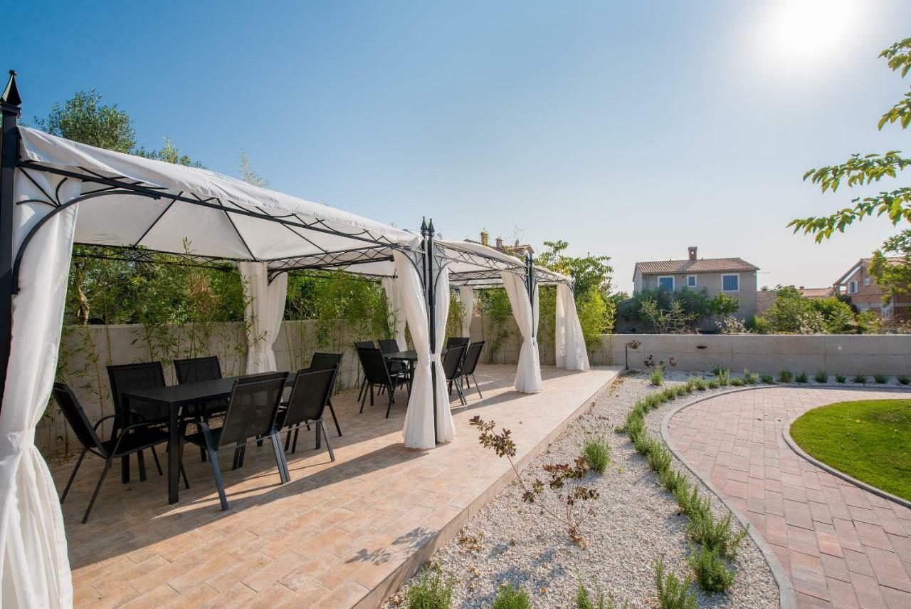 Villa Anja 1St Floor Peroj Extérieur photo