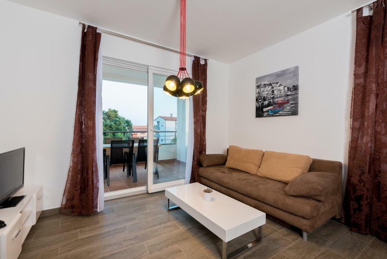 Villa Anja 1St Floor Peroj Extérieur photo