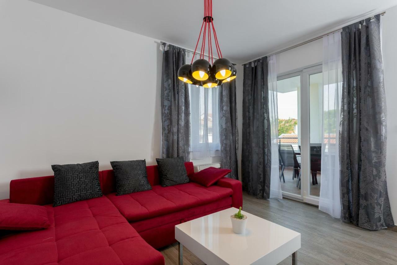 Villa Anja 1St Floor Peroj Extérieur photo