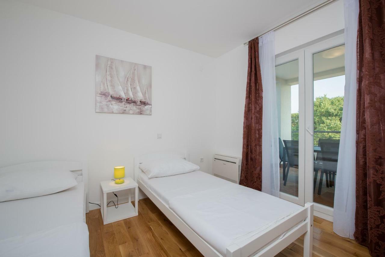Villa Anja 1St Floor Peroj Extérieur photo