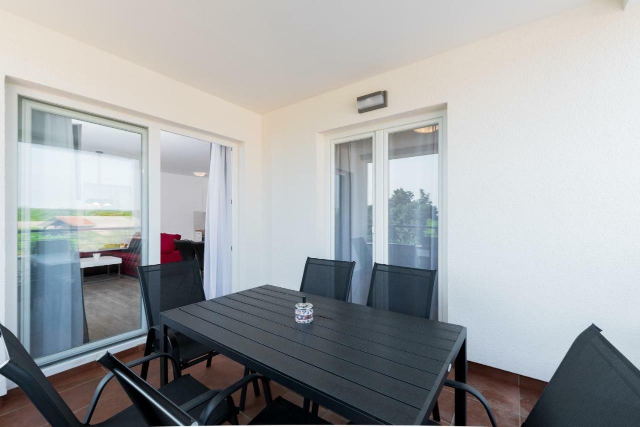 Villa Anja 1St Floor Peroj Extérieur photo
